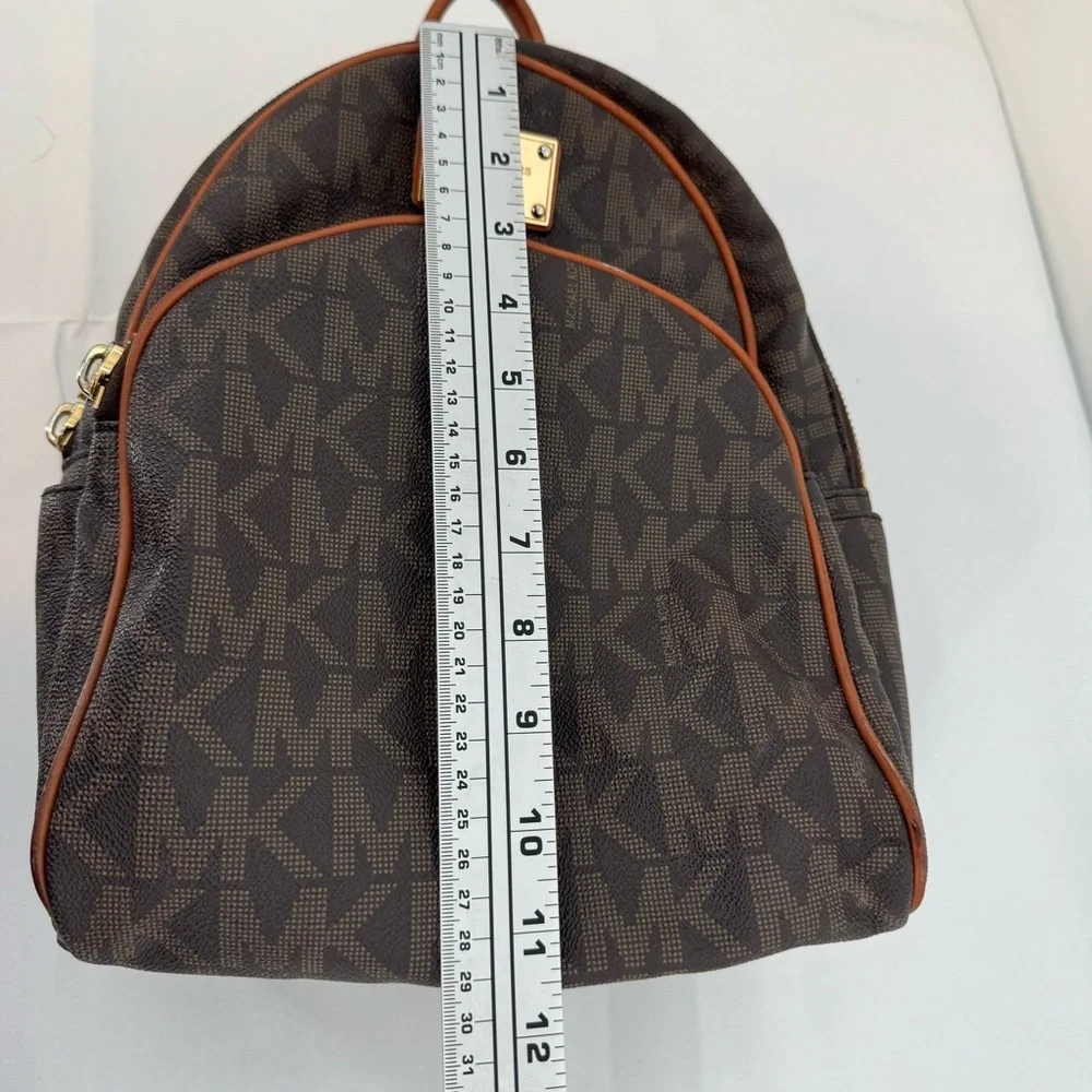 Michael Kors Jet Set Signature Backpack Brown - Picture 7 of 14